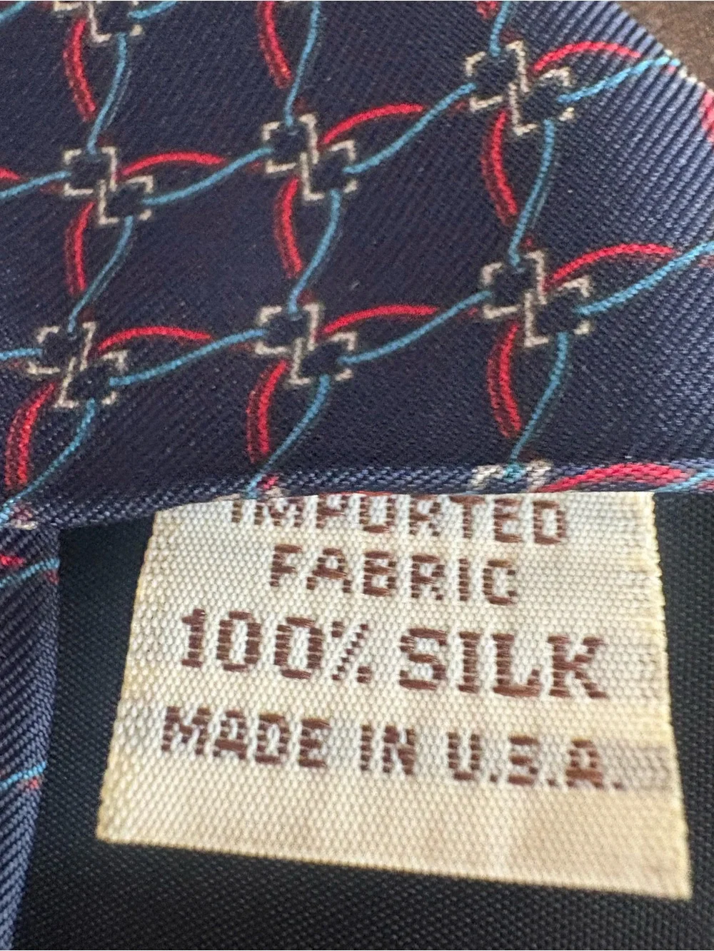 Saks Fifth Avenue Men’s Silk Tie Navy Red Geometric Made in USA